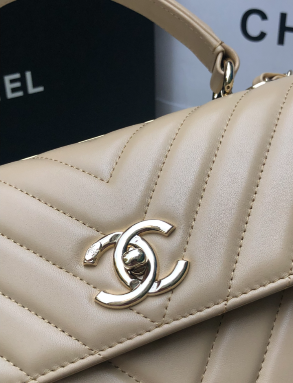 Ch**el Trendy CC Handbag 92236