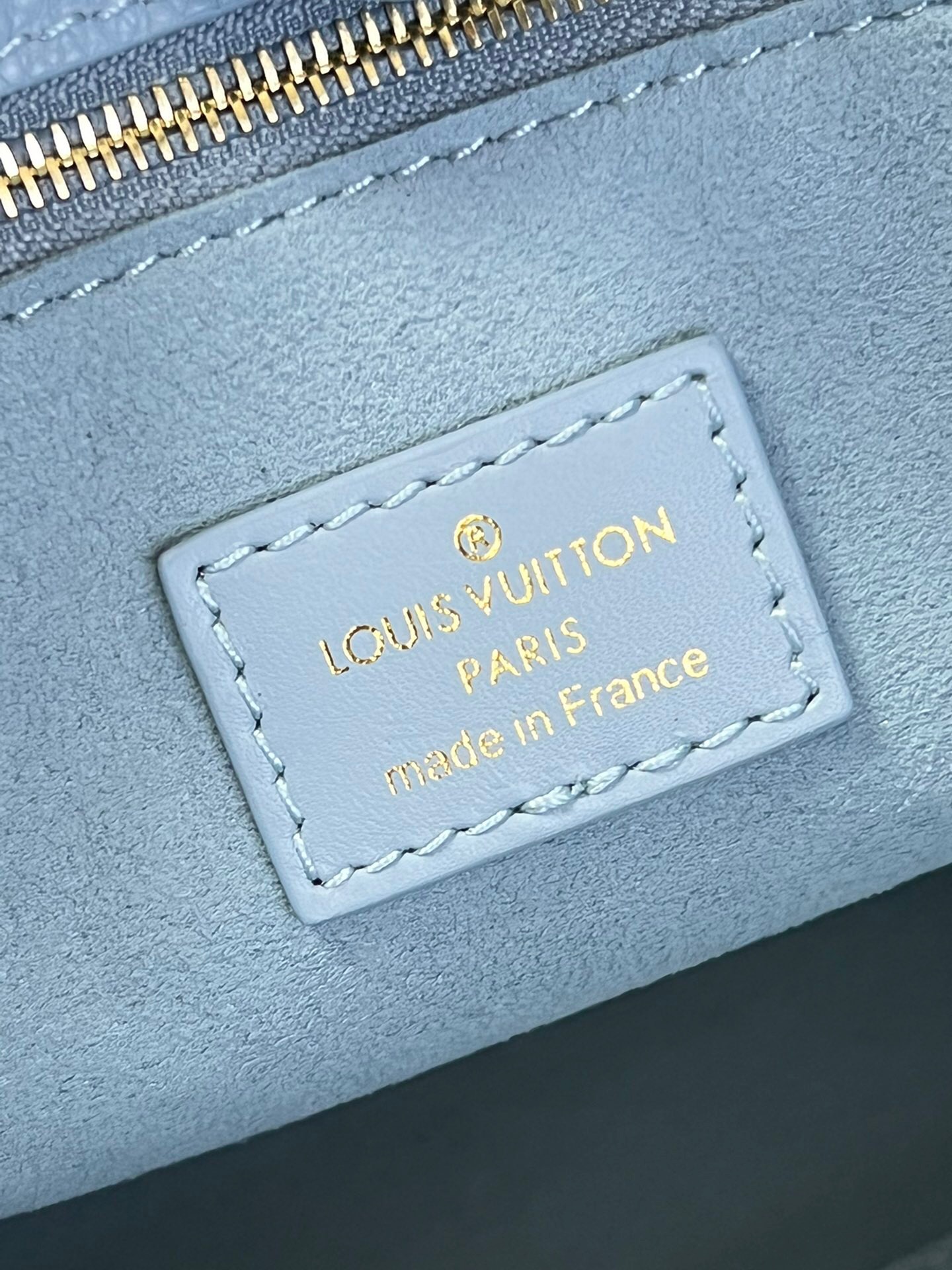L0vis Vvtt0n Onmyside PM M57728 