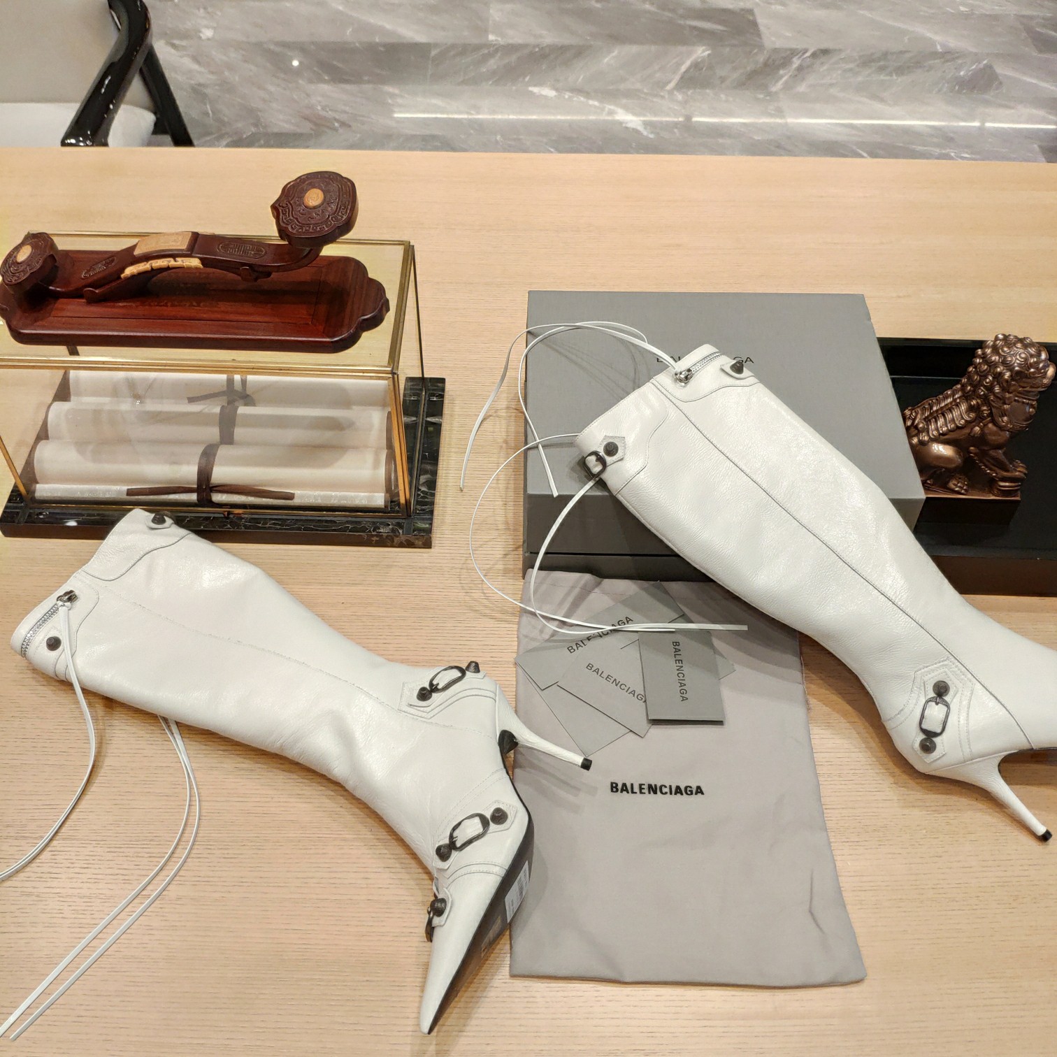 Ba1en*iaga Boots White 02