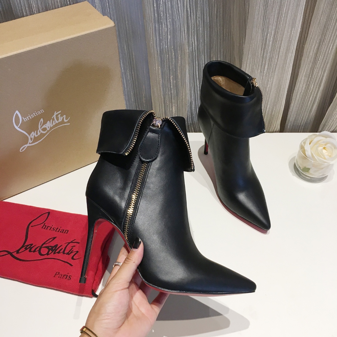 Chr1st1an Louboutin Boots 10CM 02