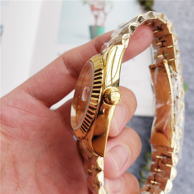 R01ex Women Watch 