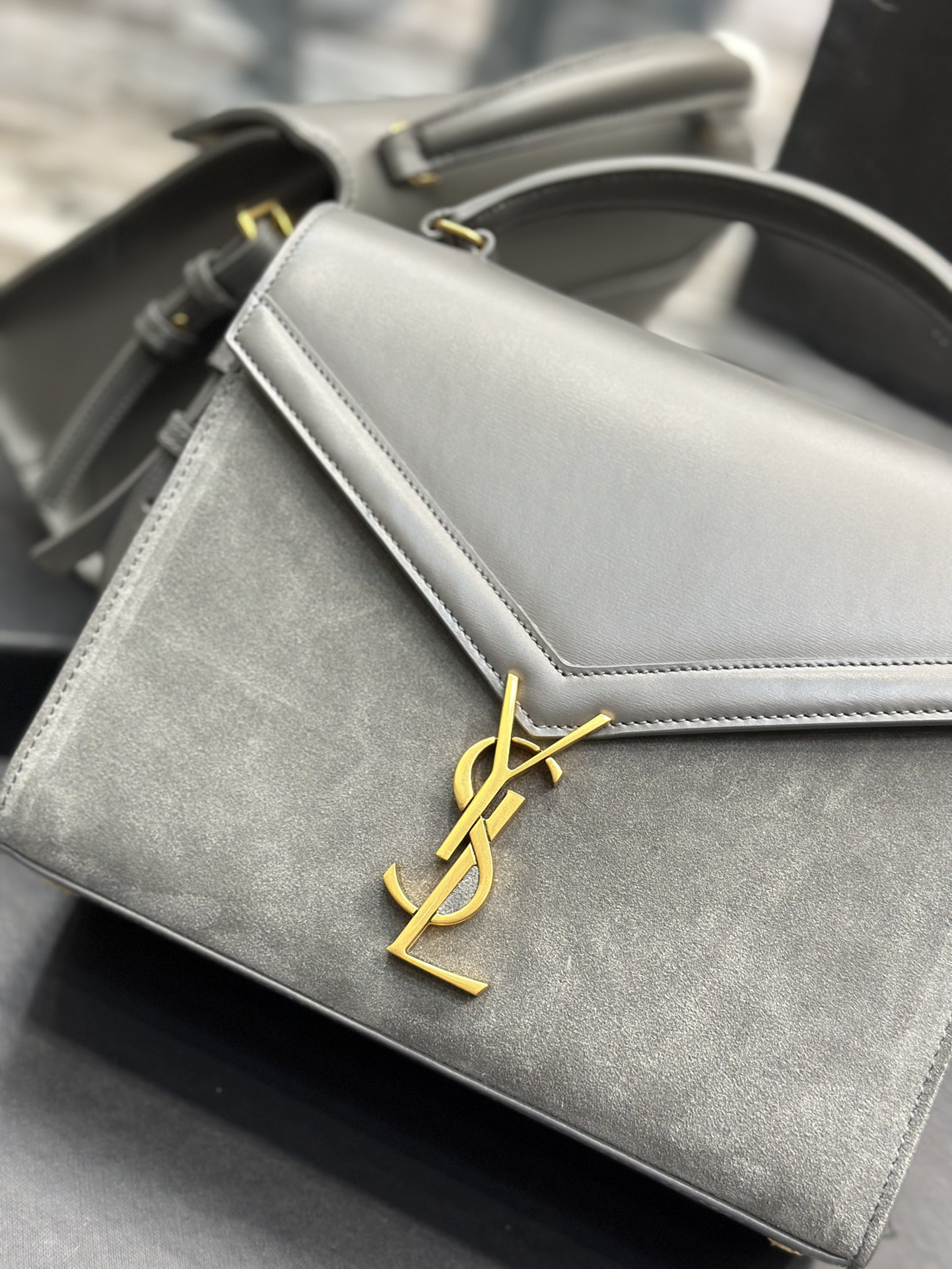 Y51 Cassandra Bag Grey 24cm