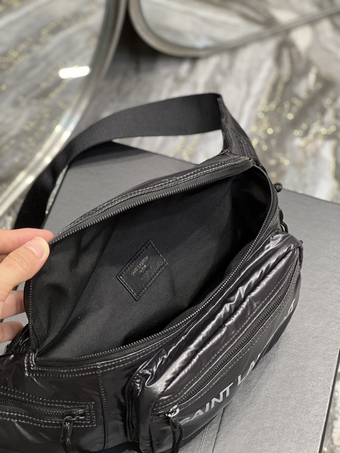 Y51 Nylon Waist Bag Black