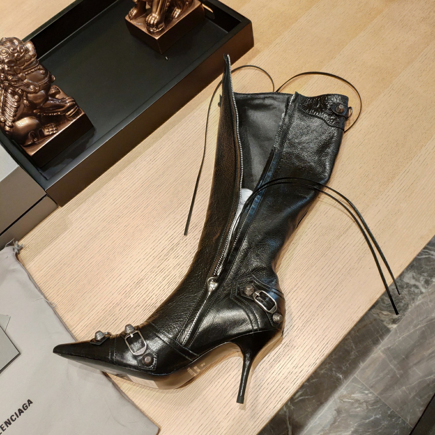 Ba1en*iaga Boots Black 02
