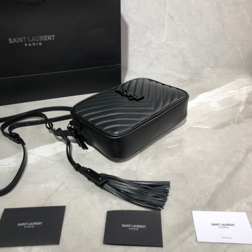 Y51 Loulou Camera Bag 23cm 02