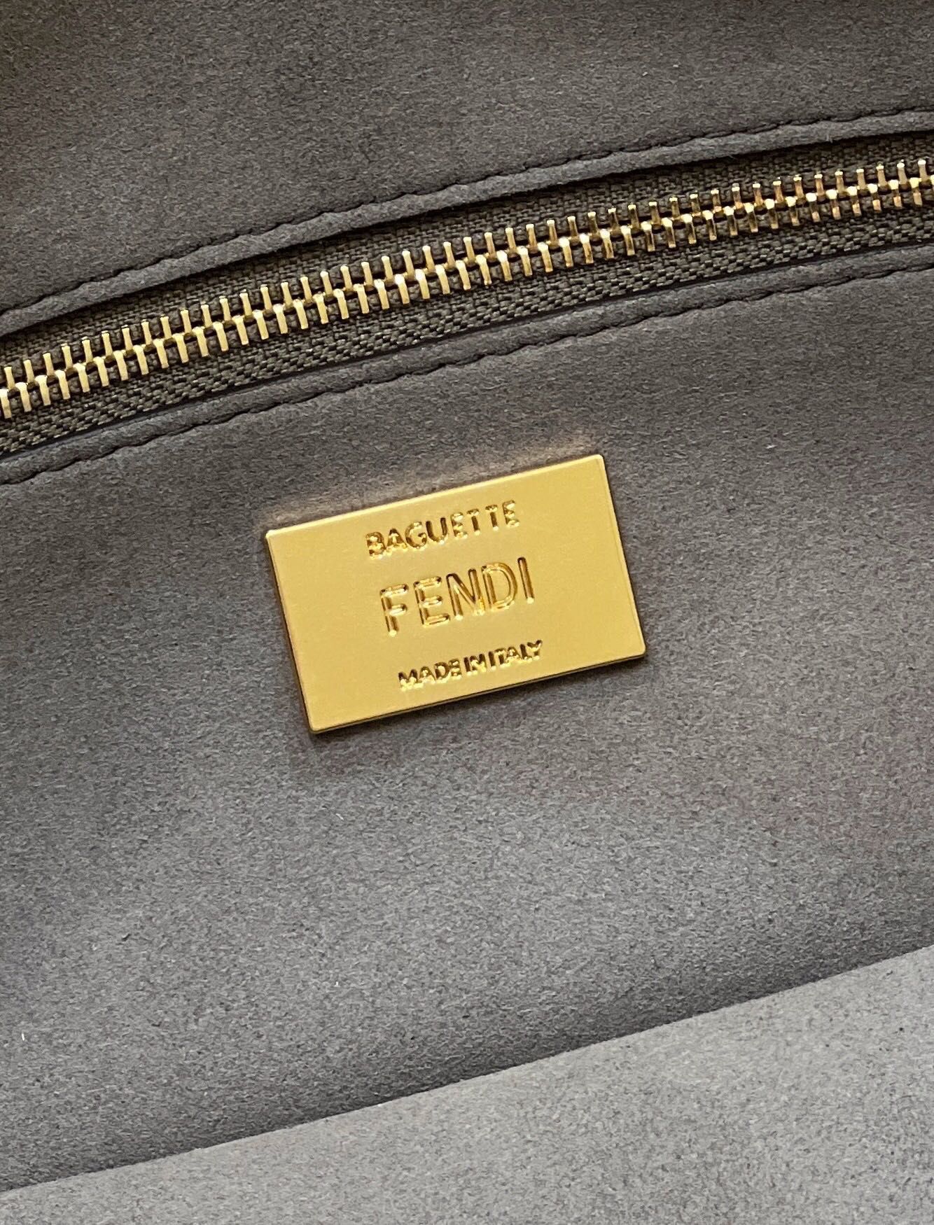 F**diIconic Baguette Crossbody Bag 27cm 