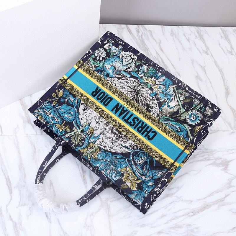 D10r Book Tote 41.5cm 