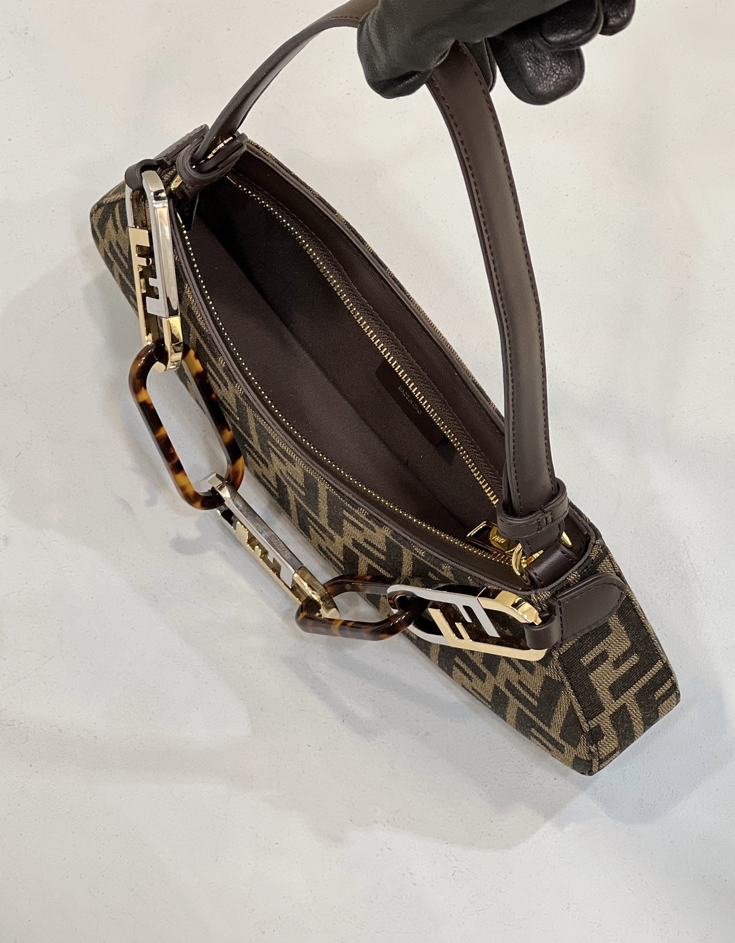F**di O’Lock Bag 32CM