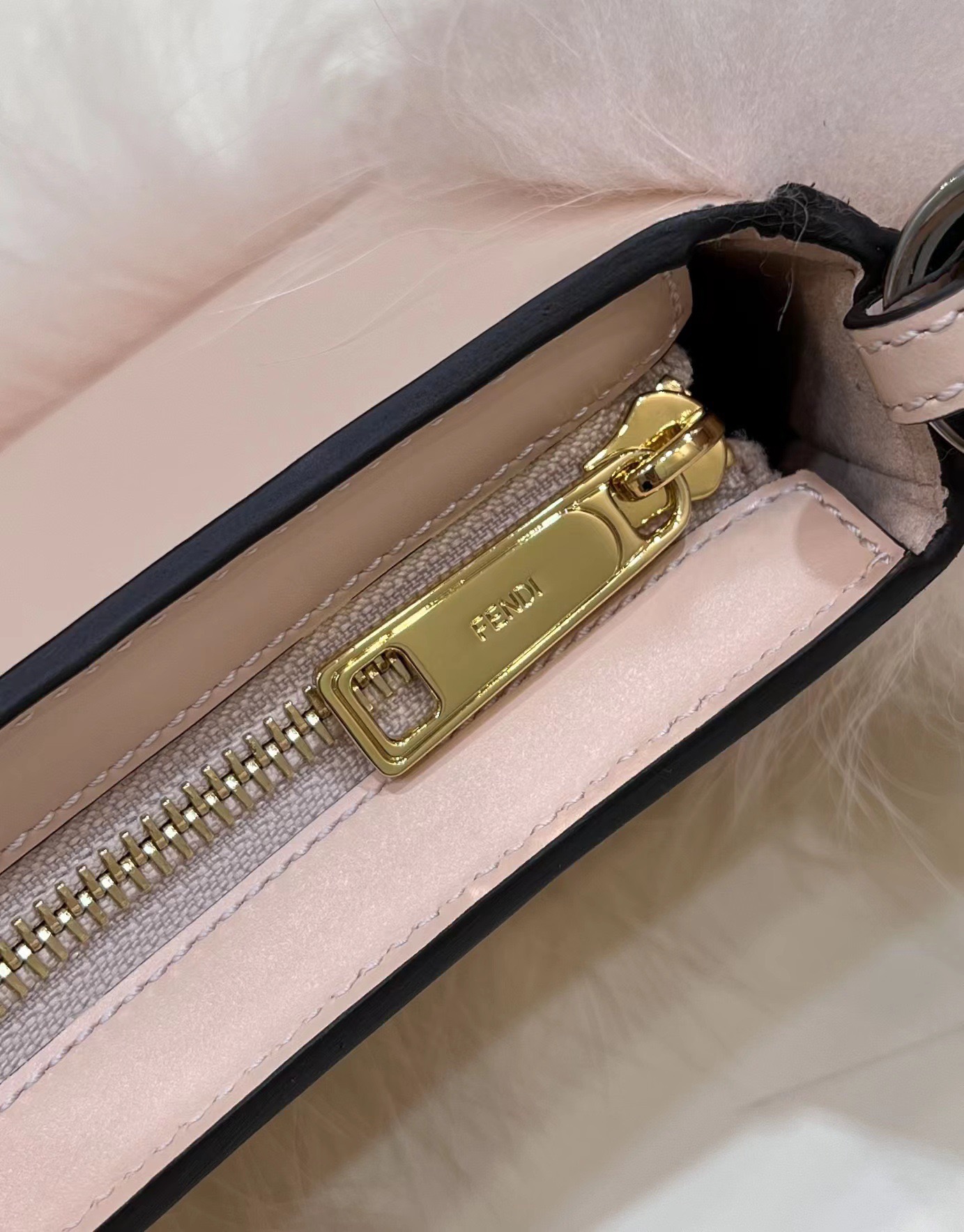 F**di O-Lock Clutch Bags Pink 