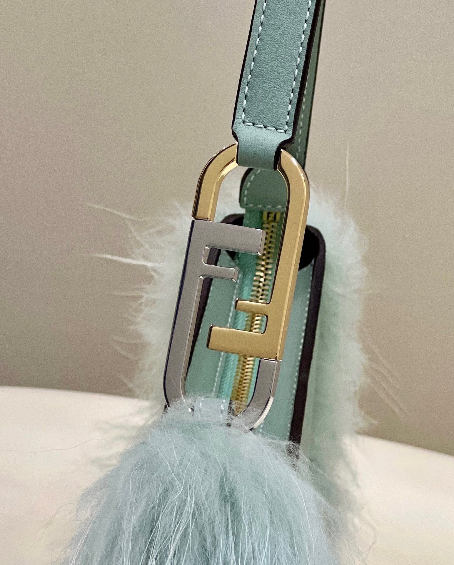 F**di O-Lock Clutch Bags Green