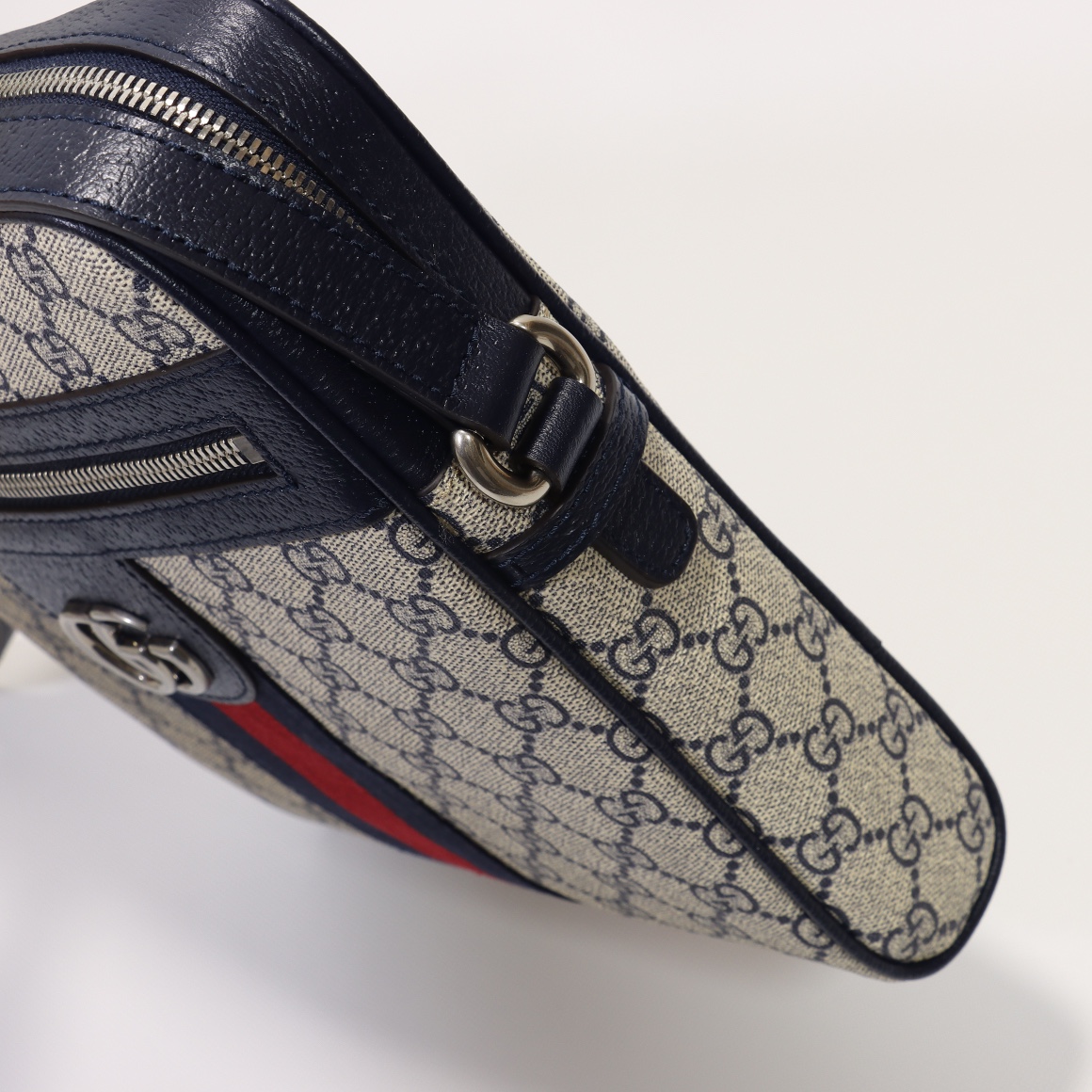 Gvc*1 Shoulder Bag 23cm