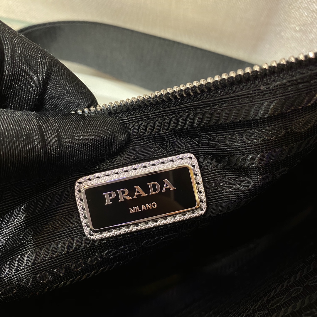 Pra*a Saffiano Leather Shoulder Bag 