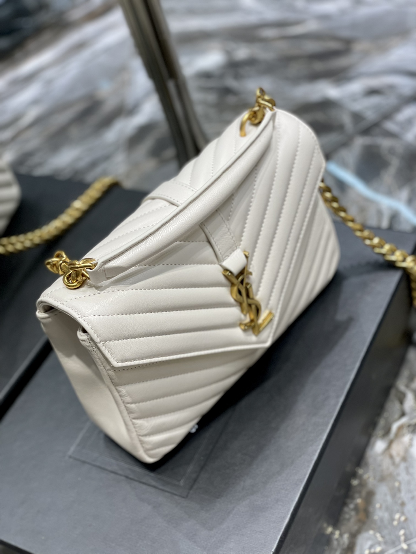 Y51 Monogram College White Medium Bag with Gold Hardware 24cm