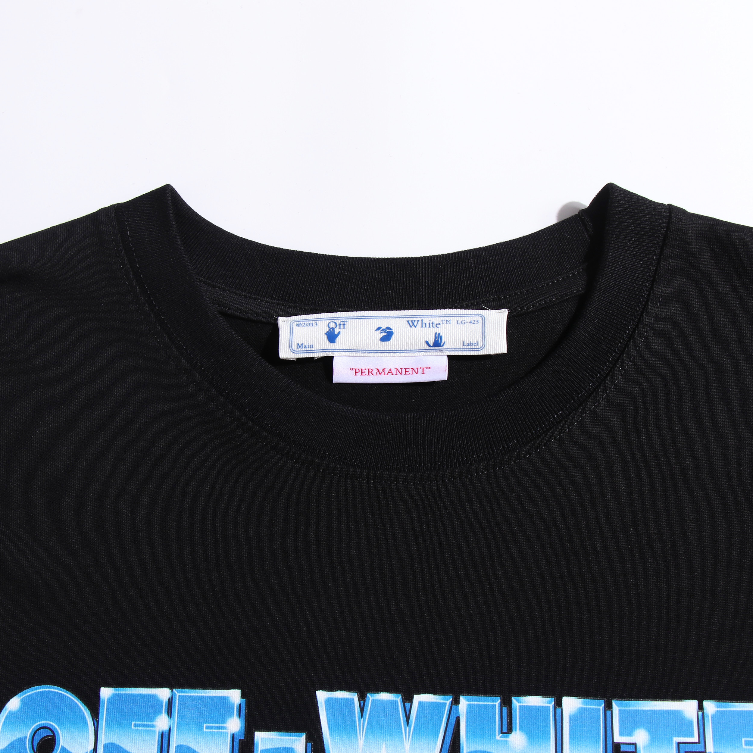 Off-White T-shirt