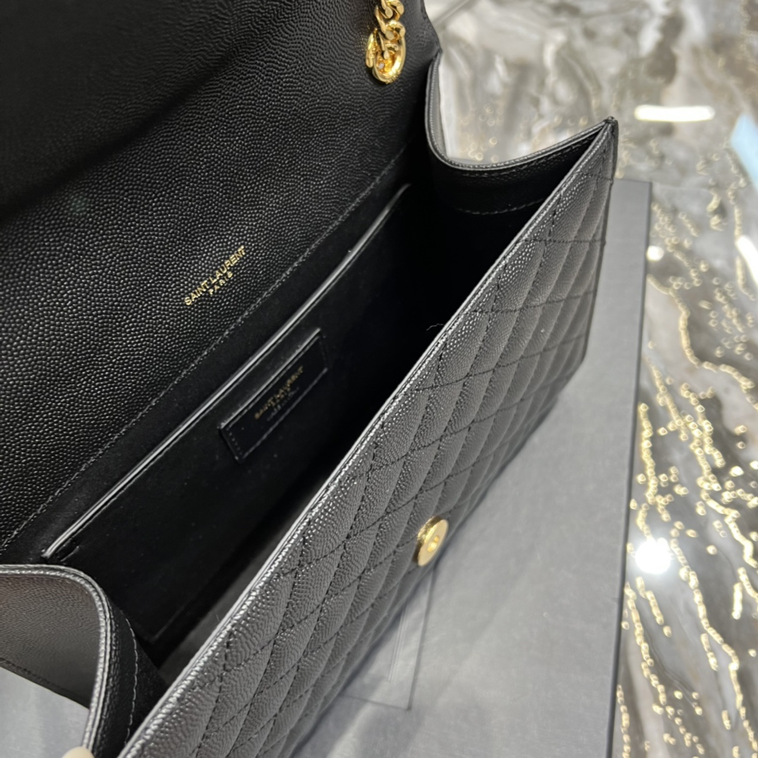 Y51 Envelope Bag Medium 487206