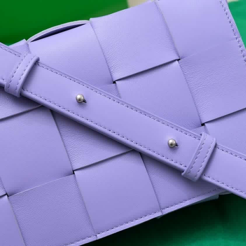 B0tt*ga Ven*ta Crossbody Bag Purple 