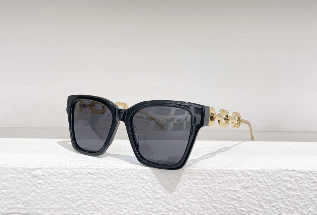 L0vis Vvtt0n Sunglasses 03