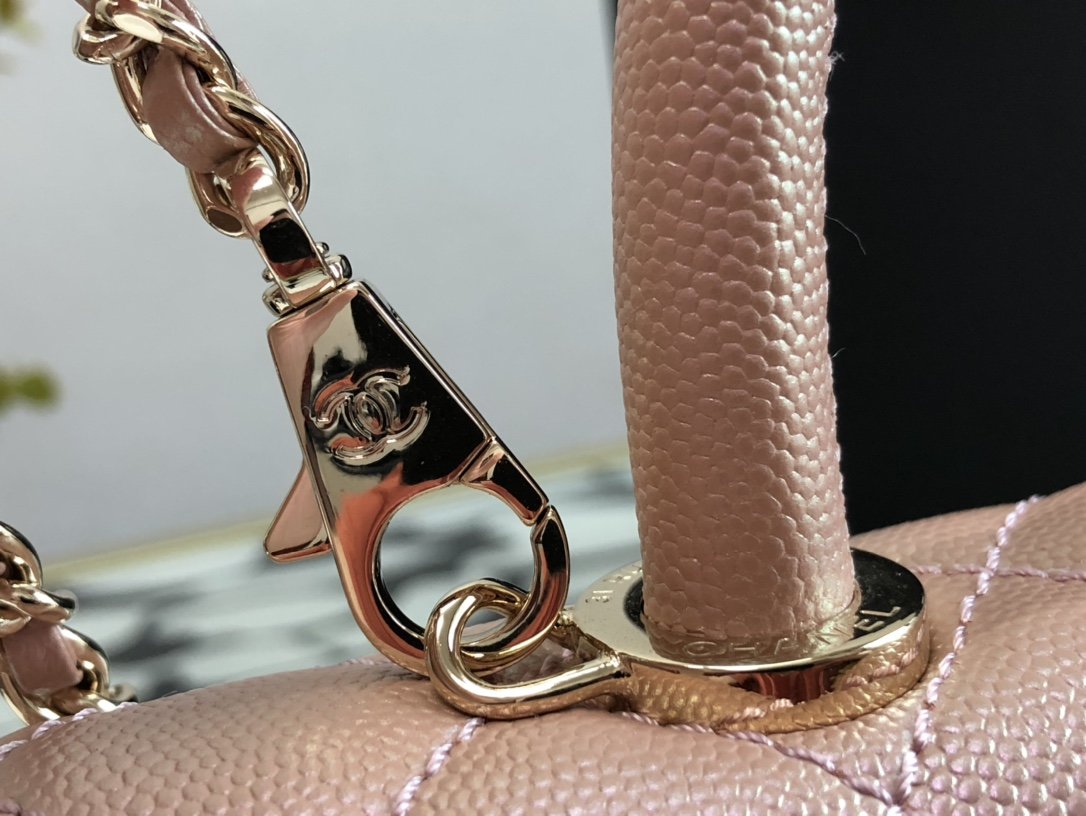 Ch**el Coco Handle Bag Light Pink