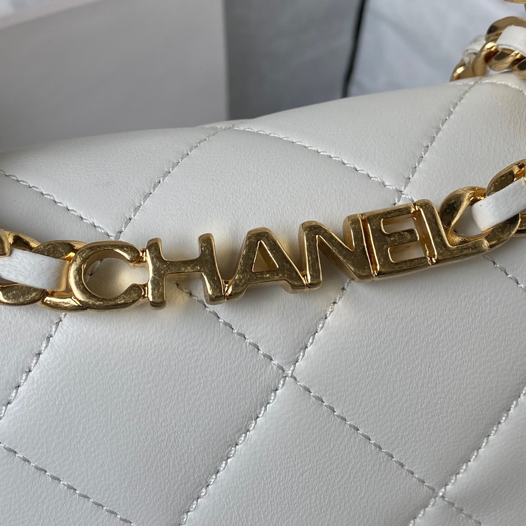 Ch**el Flap Bag White AS1160 17cm