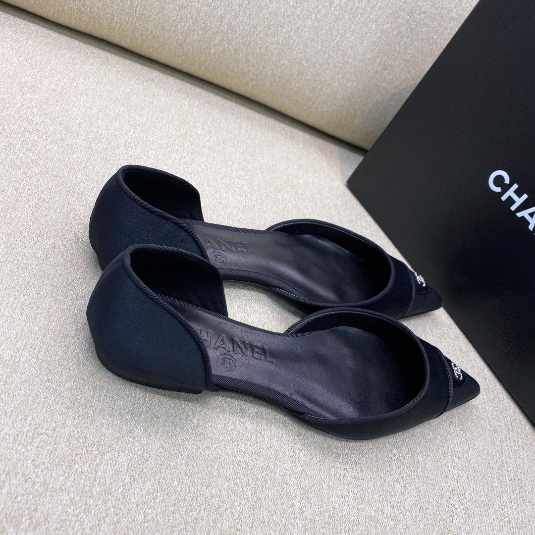 Ch**el Flat 02