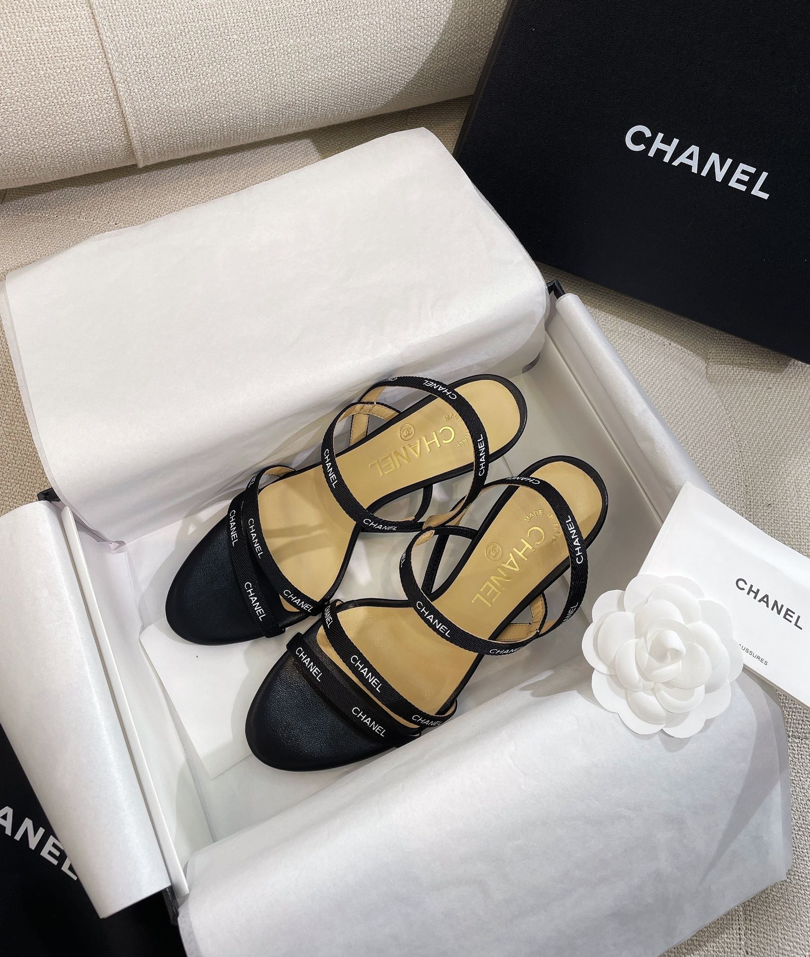 Ch**el Heels 03