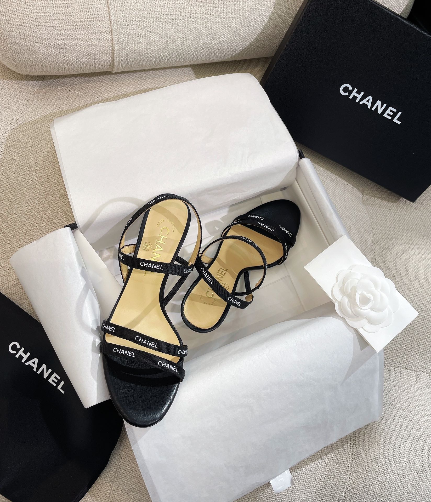 Ch**el Heels 03