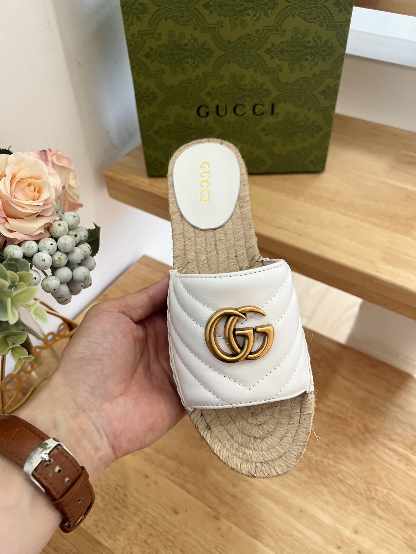 Gvc*1 Espadrille Slippers White