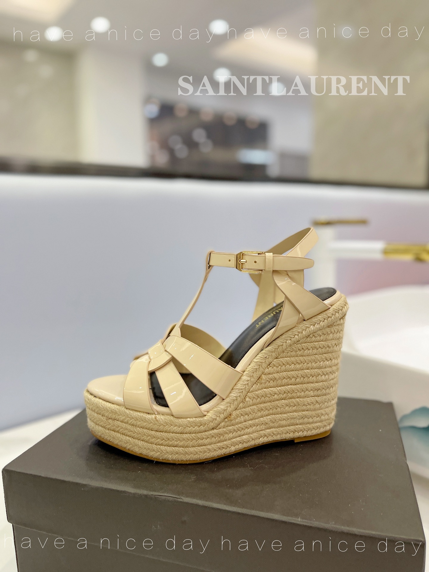Y51 Espadrille Wedge Sandals Beige
