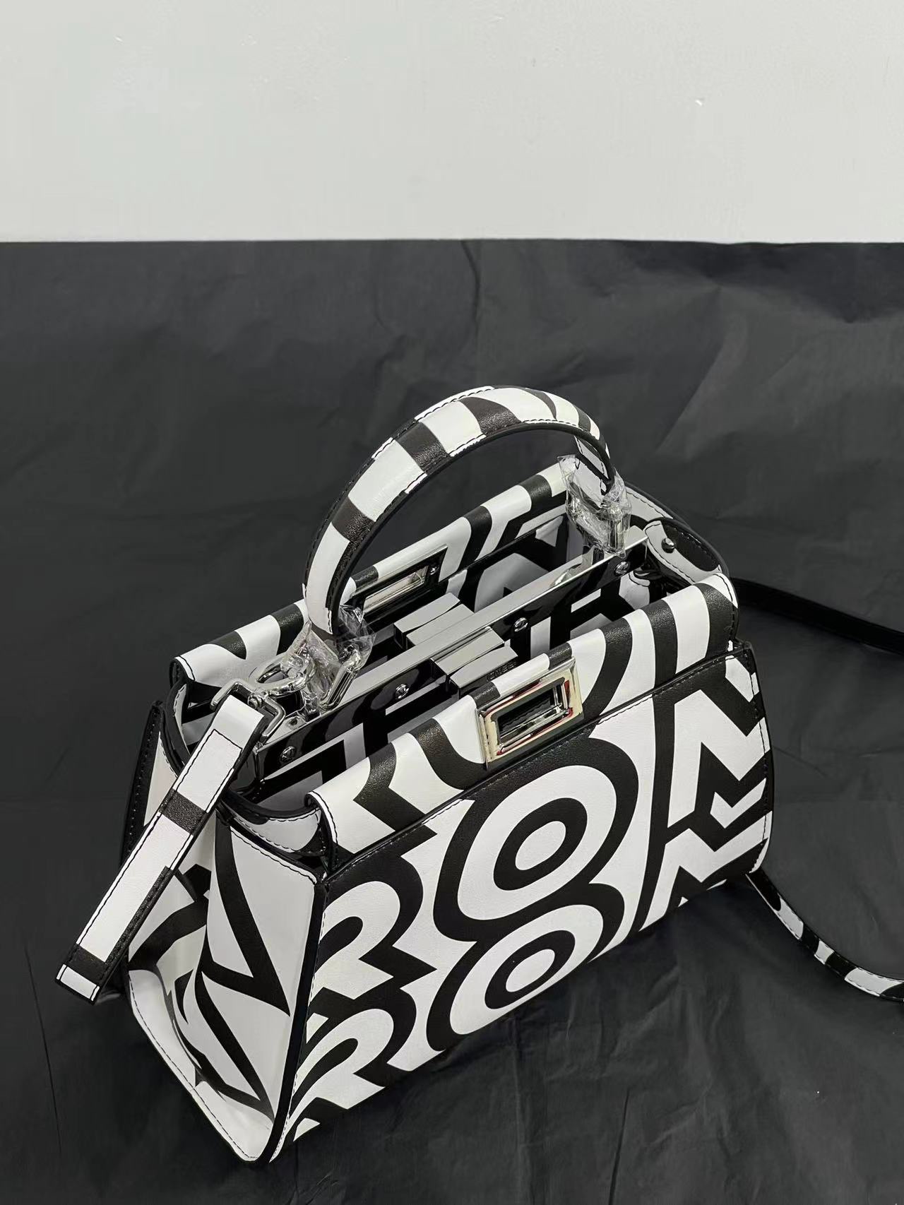 F**di Peekaboo Bag Small