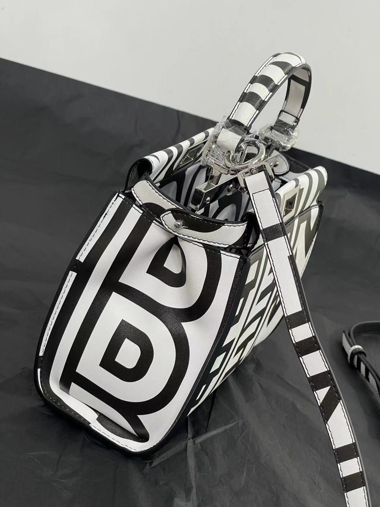 F**di Peekaboo Bag Small
