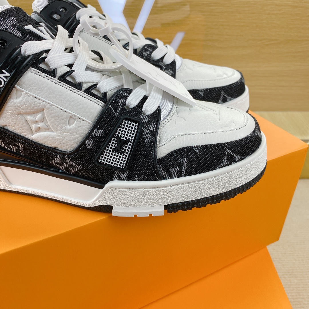 L0vis Vvtt0n Trainer Sneakers Black