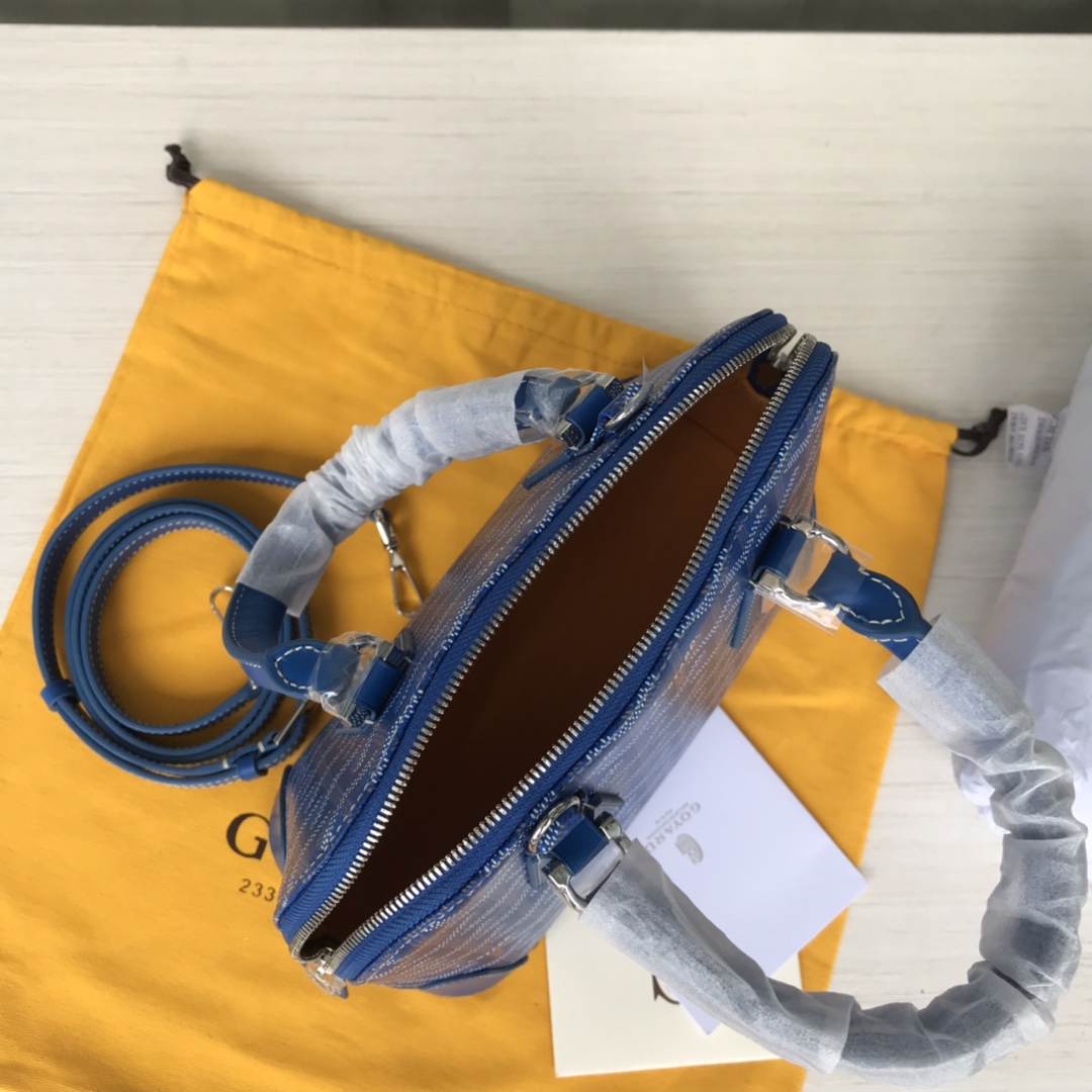 G09ard Vendome HandBag Blue