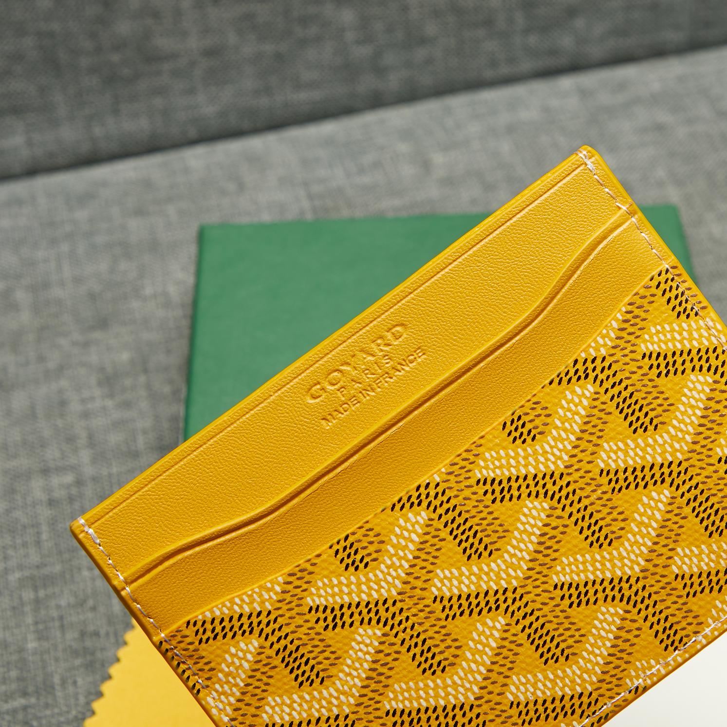 G09ard Wallet Yellow