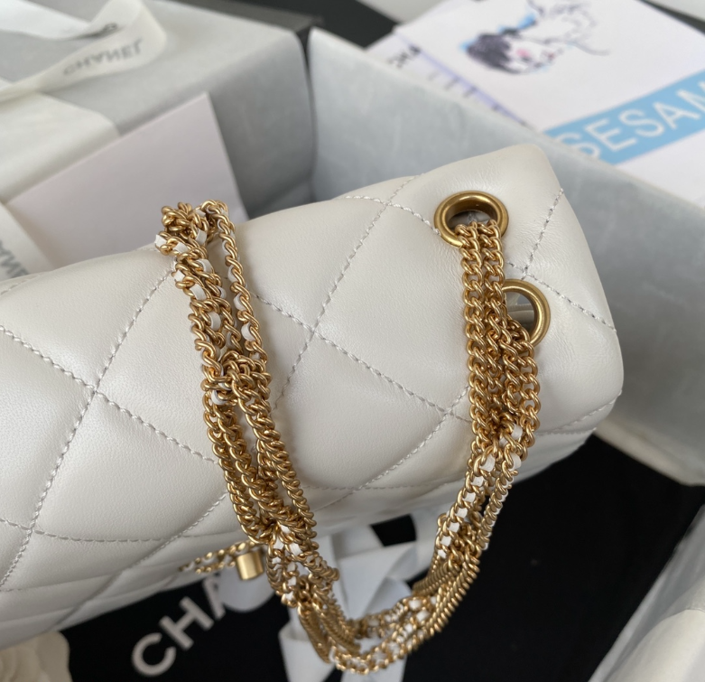 Ch**el Shoulder Bag AS3386 22cm