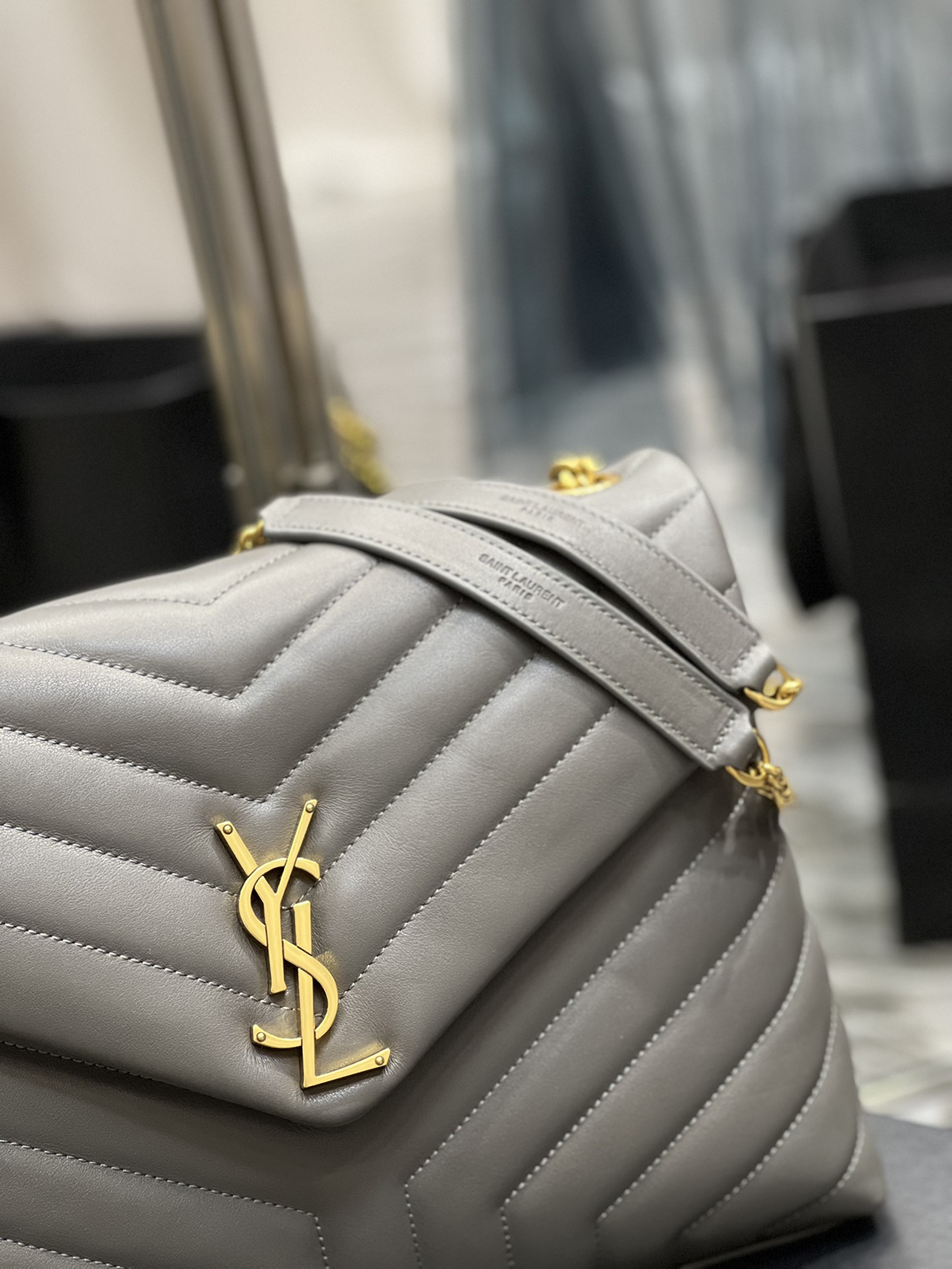 Y51 Loulou Grey Bag 32cm