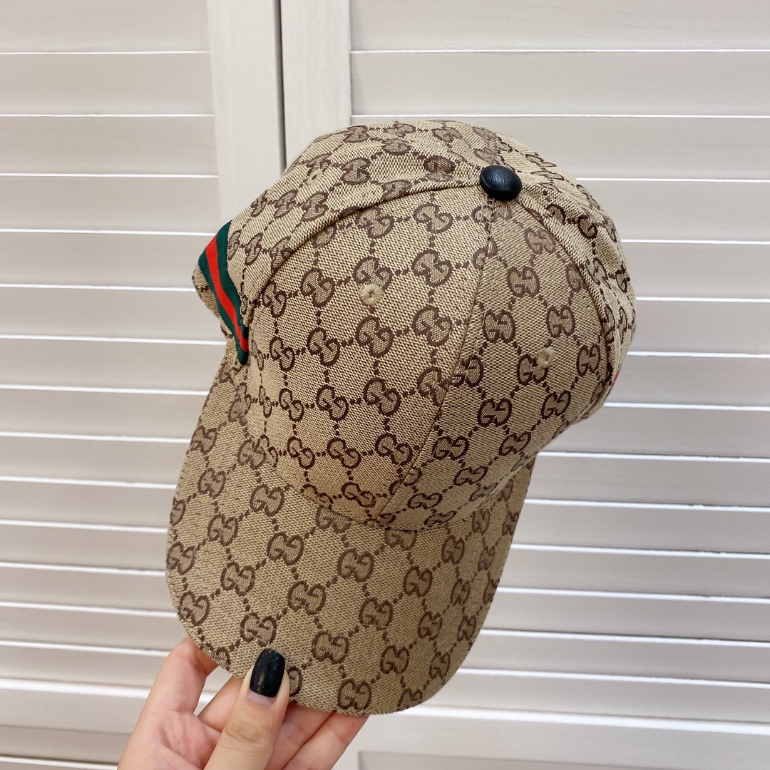 Bagsaaa Gvc*1 GG Canvas Baseball Cap 
