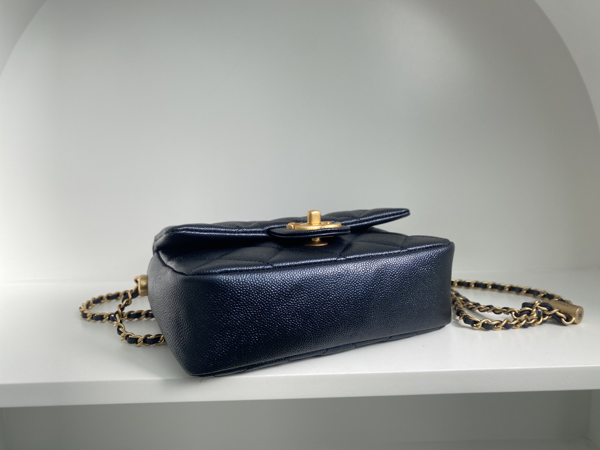 Bagsaaa Ch**el Caviar Quilted Square Mini Navy Blue 21K - 19x13x17cm