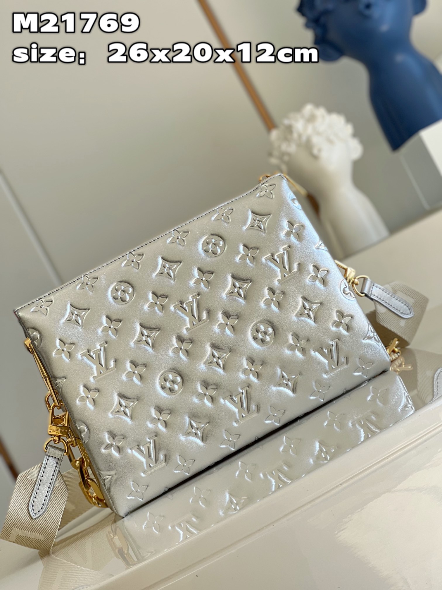 Bagsaaa L0vis Vvtt0n Coussin PM Silver Color - 26 x 20 x 12 cm
