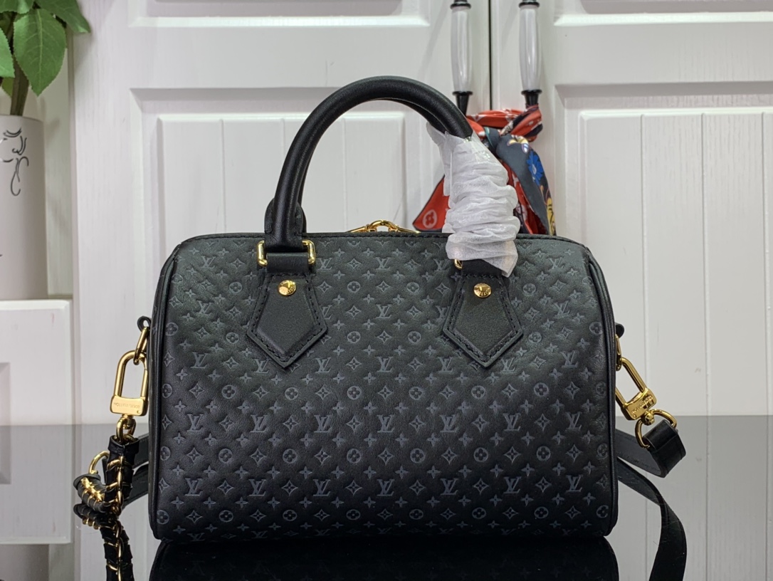 Bagsaaa L0vis Vvtt0n Speedy Bandoulière 20 in black calfskin - 20.5 x 13.5 x 12 cm