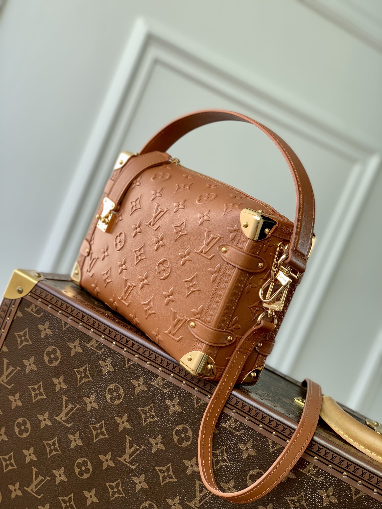 Bagsaaa L0vis Vvtt0n Side Trunk H27 Tan Brown - 21 x 14 x 6 cm