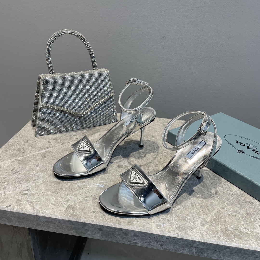 Bagsaaa Pra*a Sandals (4 colors)