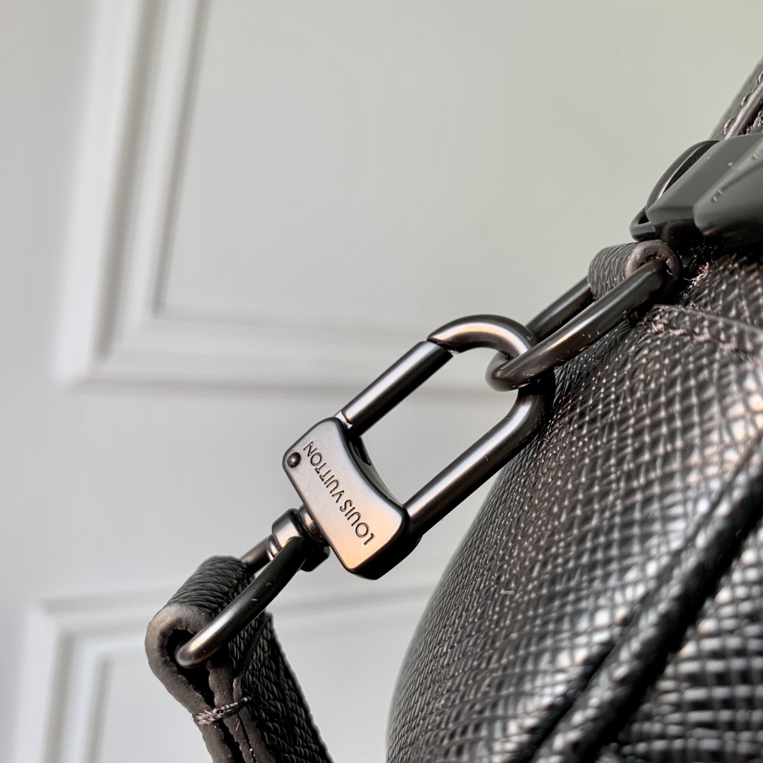 Bagsaaa L0vis Vvtt0n Pochette Kasai All Black - 25 x 15.5 x 6.5 cm