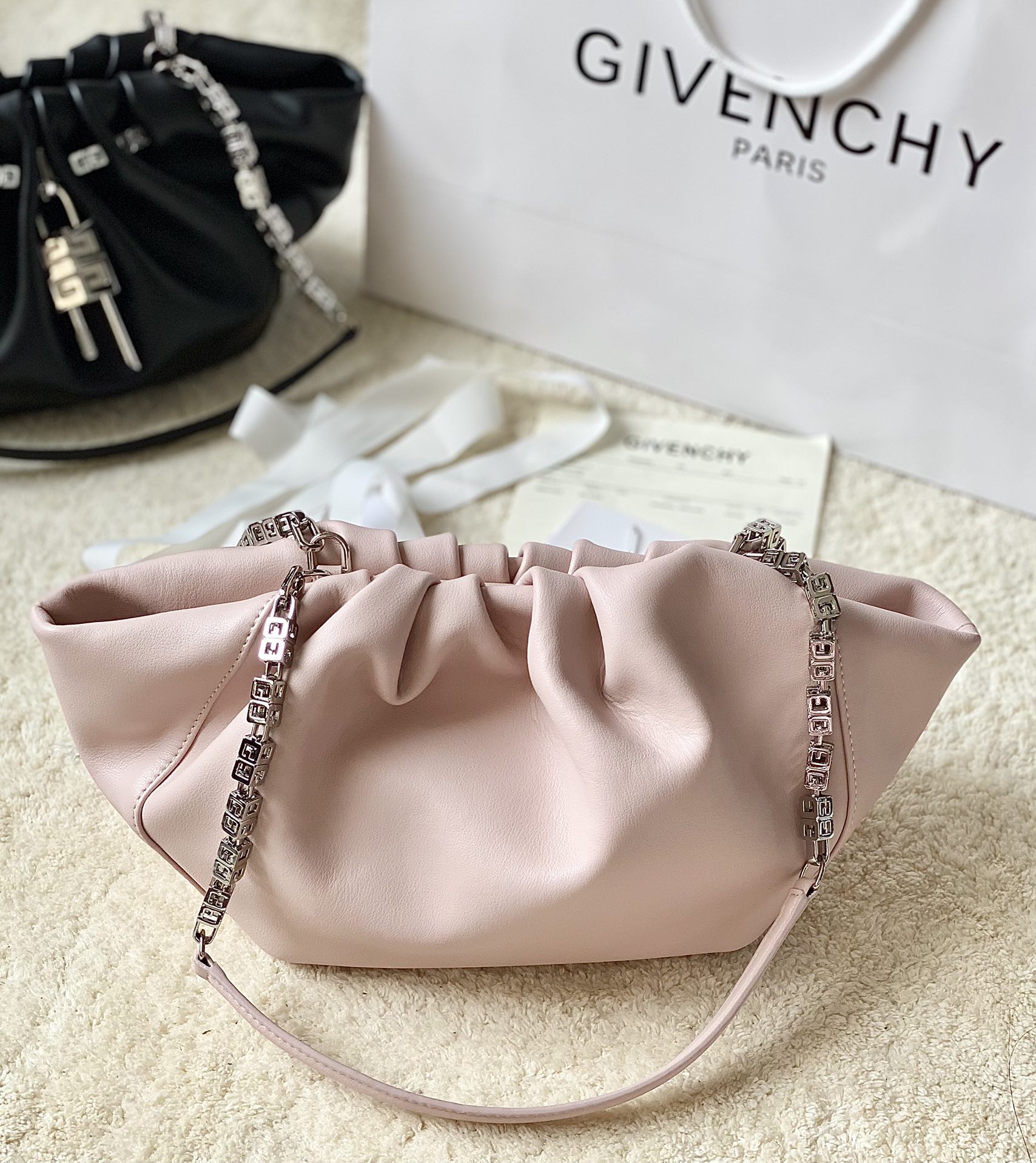 Bagsaaa Givenchy Kenny Pink Bag - 32x22x17cm