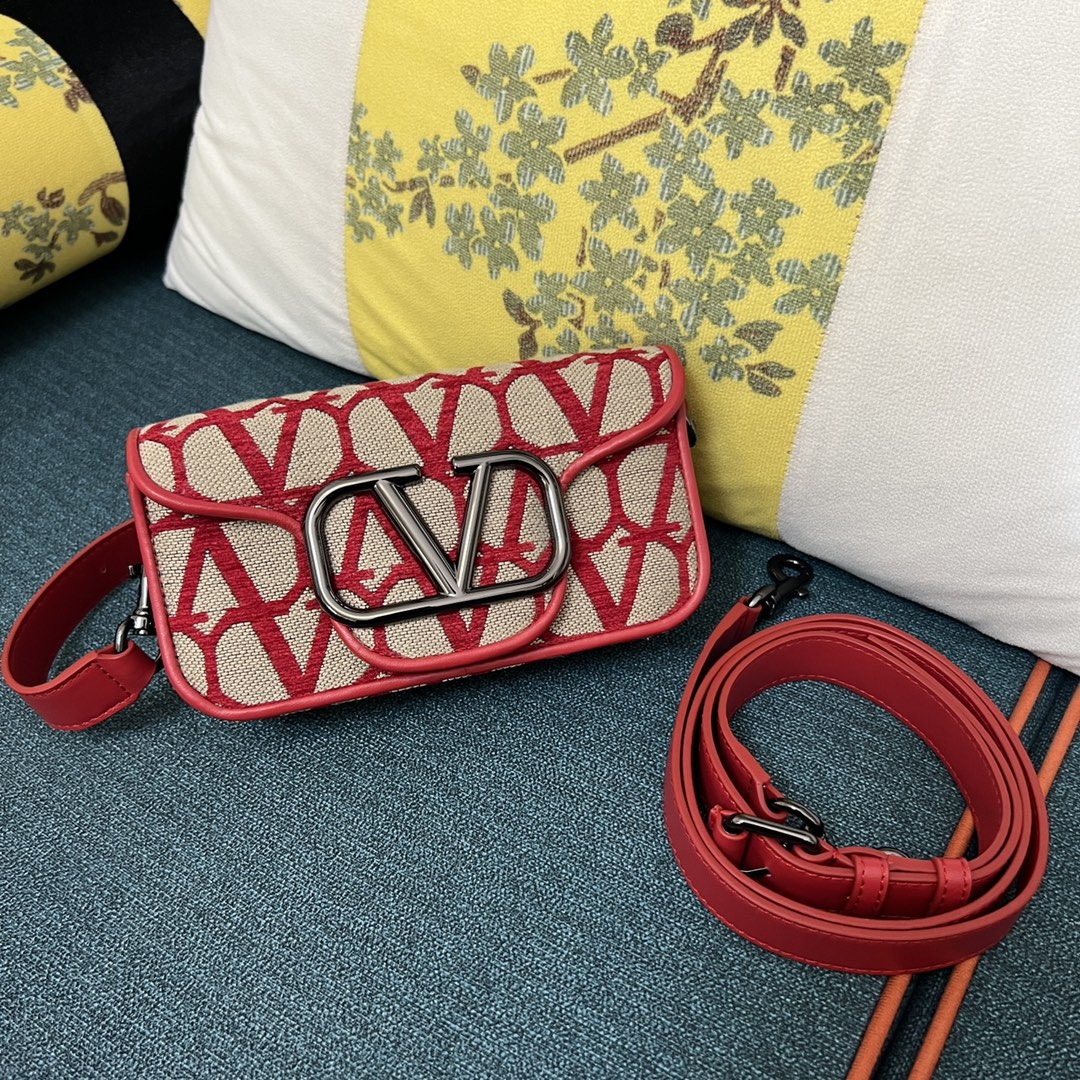 Bagsaaa Va1e*ntin0 Garavani Loco Toile Iconographe Red Crossbody bag - 20 x 11 x 5cm