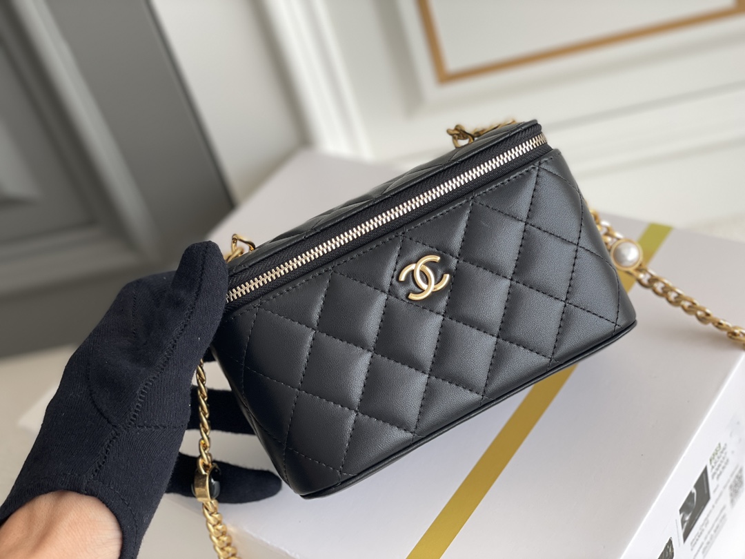 Bagsaaa Ch**el Vanity Black Bag - 17x9.5x8cm