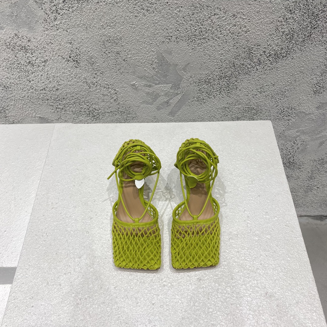 Bagsaaa B0tt*ga Ven*ta Stretch Leather Trimmed Mesh Pumps in Light Green