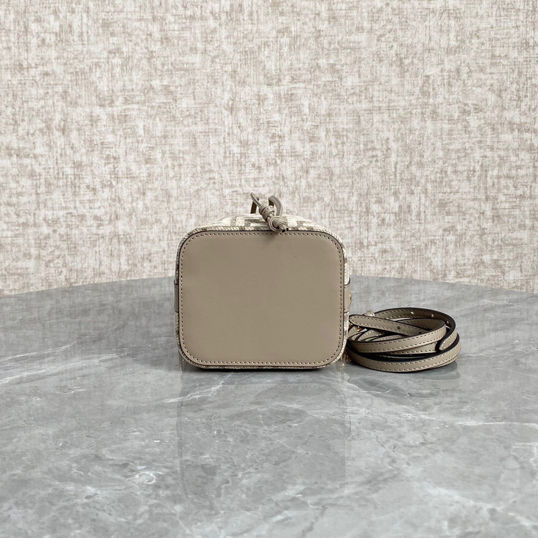 Bagsaaa F**di Mon Tresor Dove Grey Tapestry Fabric Mini Bag - 18x12x10cm