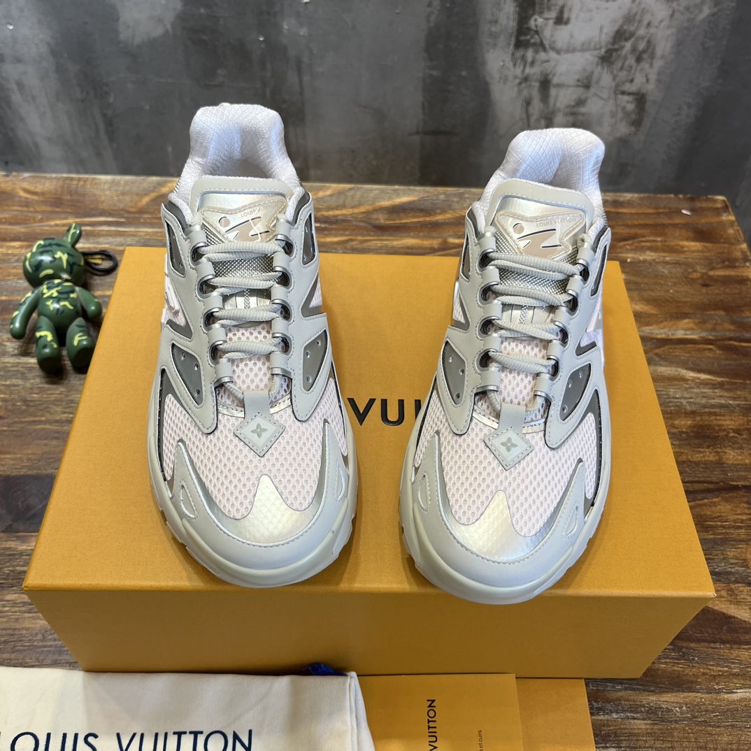 Bagsaaa L0vis Vvtt0n Runner Tatic Sneaker Beige