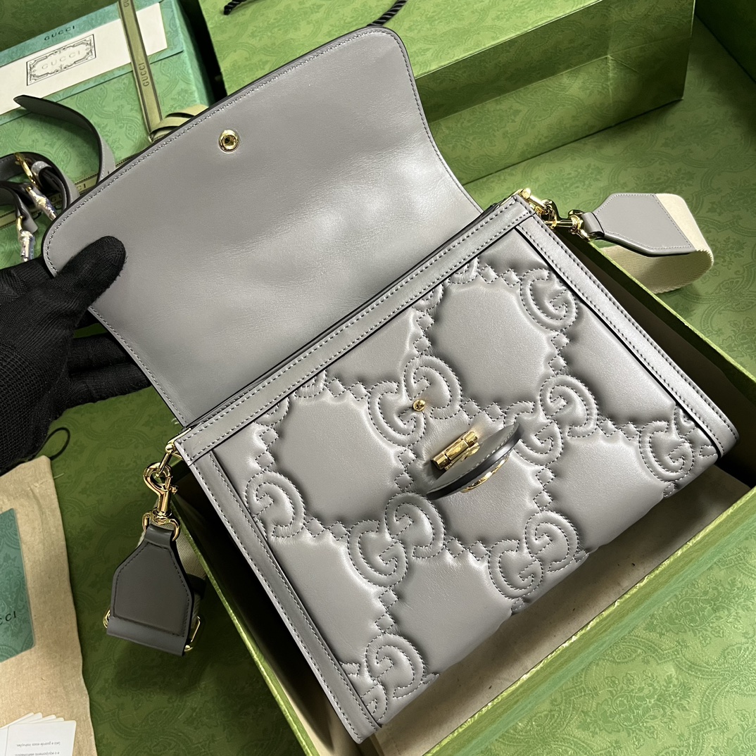 Bagsaaa GG Matelassé gray handbag - 25.5x 20.5x 12.5cm