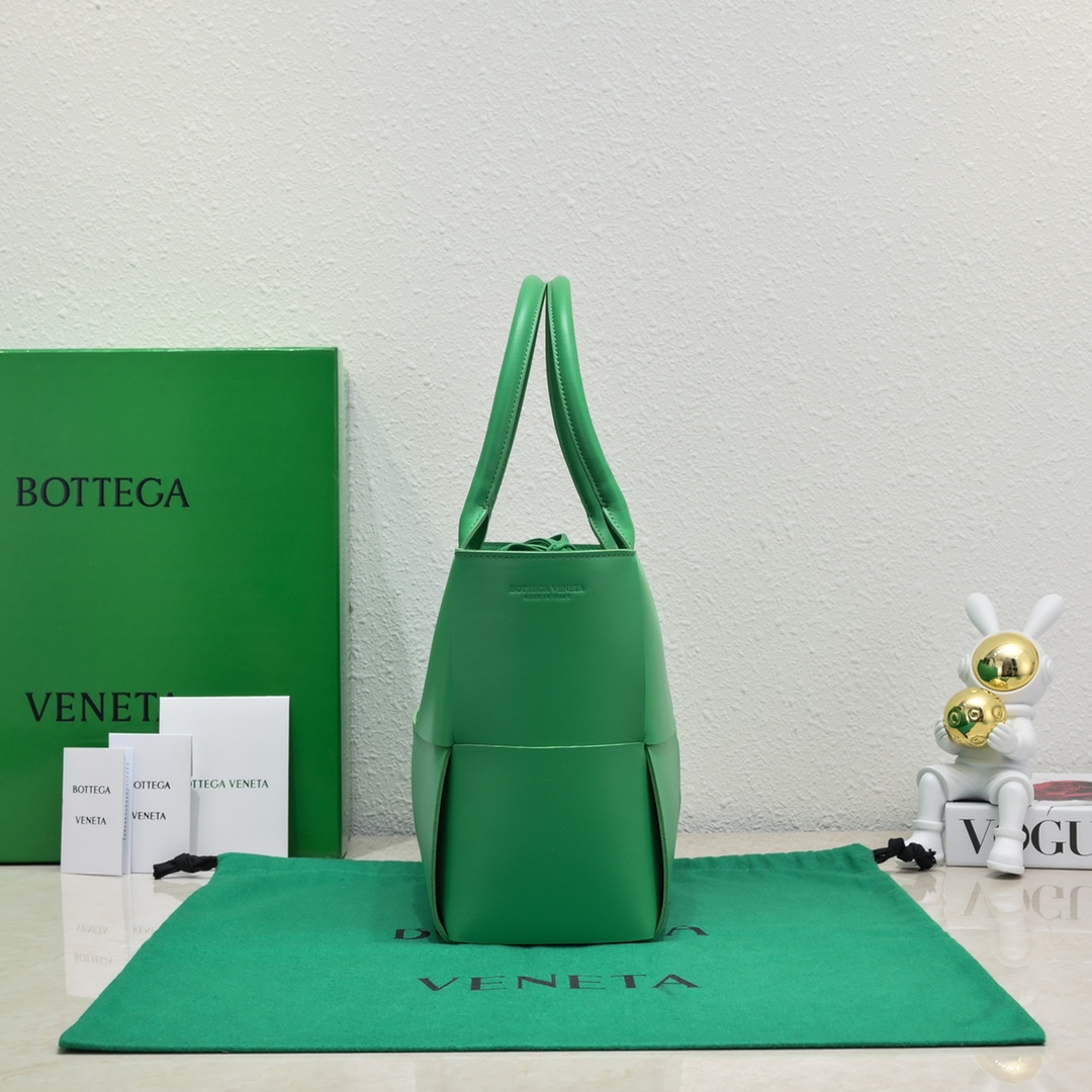 Bagsaaa B0tt*ga Ven*ta Arco Tote Green Bag - 36*24*12cm